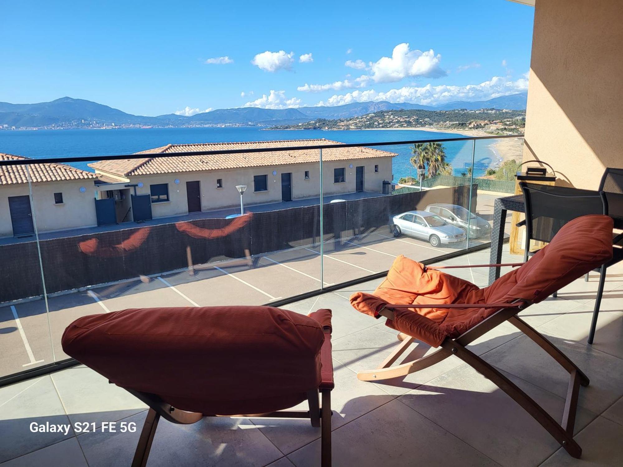 Appartement De Standing Bord De Mer Pietrosella Экстерьер фото